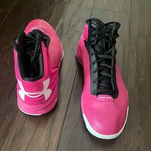 Pink Underarmor Basketball Shoes
